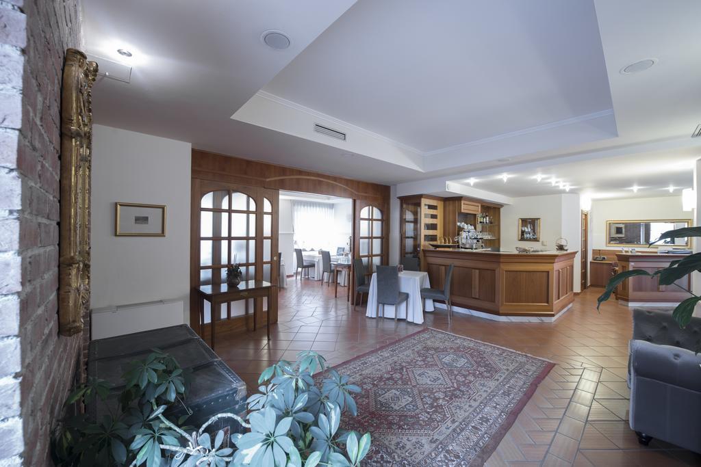 Hotel Villa Colico Bagian luar foto
