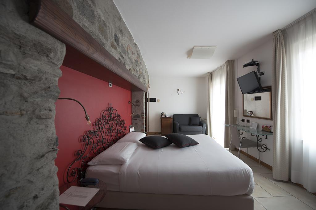 Hotel Villa Colico Bagian luar foto